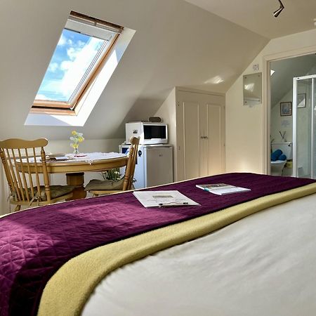 Priors Oak - A Cosy Studio With Countryside Views In Dorset Stalbridge Екстериор снимка