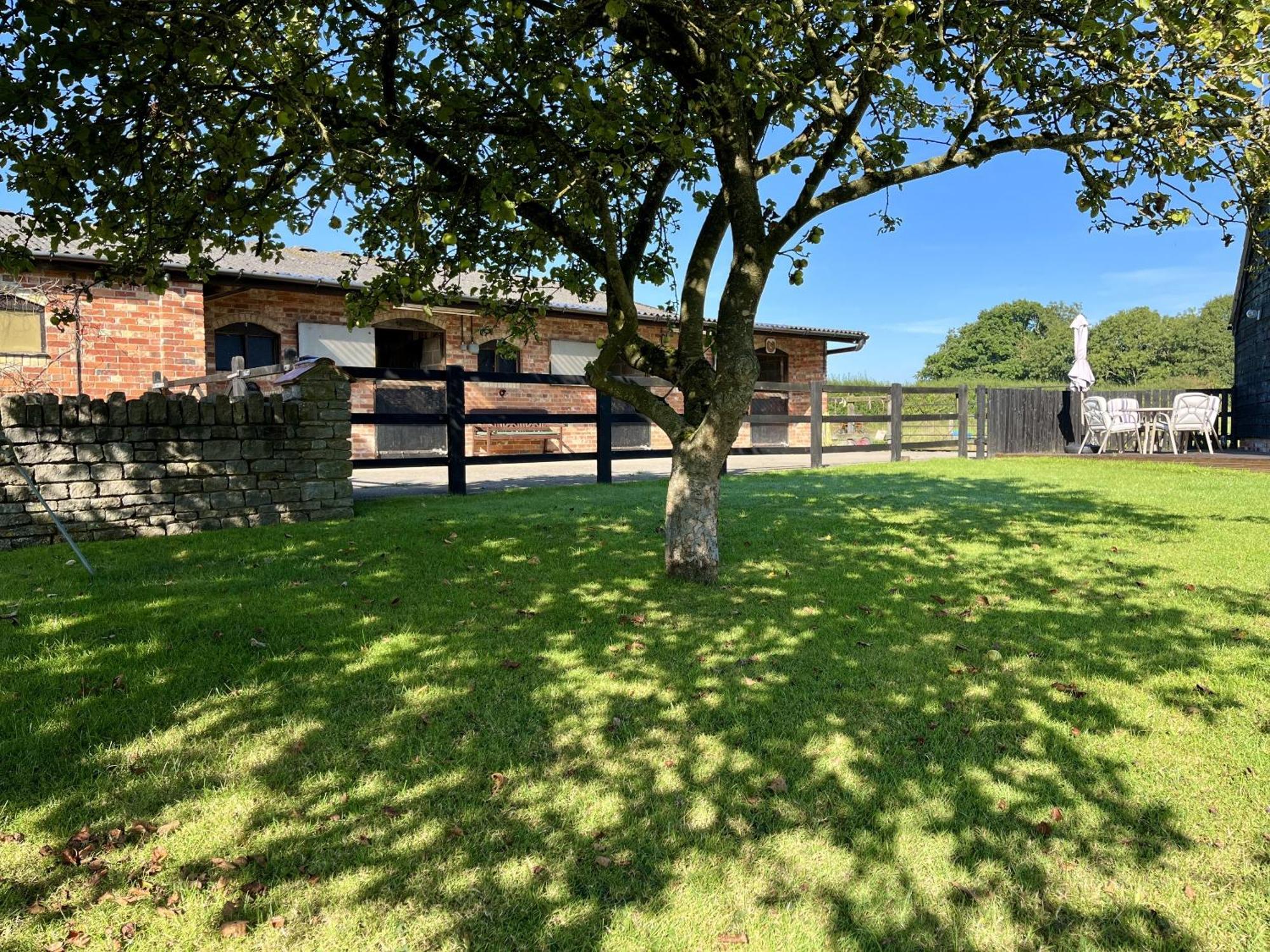 Priors Oak - A Cosy Studio With Countryside Views In Dorset Stalbridge Екстериор снимка